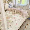 Conjunto de três peças para dormitório universitário, algodão puro, novo conjunto de cama com tema de desenho animado 2025, lençol de cima, capa de edredom, lençol com elástico