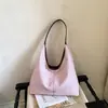 Bolso de Hombro Simple Nuevo para Mujer, Gran Capacidad, Superficie Suave, Bolso de Mano para Viajes Diarios, Bolso Tote de Hombro Versátil y Moderno
