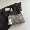 Bolso Cruzado de Mujer de Moda y Versátil 2026, Bolso Pequeño de Nuevo Estilo Chino, Bolso Bordado Elegante para Teléfono Móvil