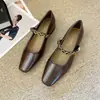 X231-52026 Zapatos de Salón Bajos Cuadrados de Primavera con Hebilla y Correa, Zapatos Mary Jane para Mujer, Zapatos de Salón Pequeños Estilo Francés