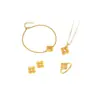 Collar de Trébol Hueco de Moda para Mujer con Conjunto de Trébol de Alta Gama, Joyería de Diseño de Lujo Ligero