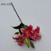 Flor Artificial 3D Lírio de Três Cabeças Filme de Impressão Flor Falsa Decoração de Casamento Buquê Enfeites para Sala de Estar de Casa Adereços para Fotos