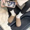Zapatos peludos de nuevo estilo para mujer 2026 para otoño e invierno, sin cordones, estilo perezoso, puntera cerrada, forro de felpa, media pantufla, para usar en exteriores, zapatos estilo Birkenstock para mujer