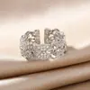 Anillo Versátil de Lujo Ligero con Circonita Dulce de Celebridad de Internet Galvánizado en Oro Real Ajustable Sencillo Exquisito para Niñas