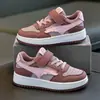 2026 Novo Outono Couro Respirável Sapatos para Meninas Antiderrapante Sapatos Esportivos para Meninos Sapatos de Skate Infantil Estilo Coreano Sapatos Forrest Gump