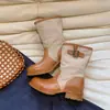 Botas de cano médio com fivela retrô exclusiva, novas botas western cowboy outono 2026, bico redondo, salto baixo, botas de moda versáteis