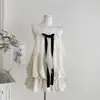 Novo vestido curto de suspensório estilo princesa coreana doce e jovial com laço e bolinhas para mulheres, vestido de malha de estilo suave
