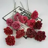 Rosas de Diamante de Tres Cabezas Directamente del Fabricante Arreglos Florales para Bodas al por Mayor Flores para Pasillos Rosas en Cascada Flores Artificiales
