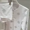 Pijama Feminino Estilo Delicado com Design de Floco de Neve para Mulheres Novo Tamanho Grande Confortável Manga Longa Shorts Roupa de Casa Conjunto de Duas Peças
