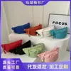 Bolsa de Cintura Casual de Tecido Oxford Colorida para o Verão 2026 Nova Tendência Bolsa de Peito Feminina Mochila Pequena Transversal Fashion