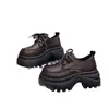 Sapatos de Couro Pretos Novos para Primavera e Outono 2026 Bico Redondo Mocassins Plataforma Versáteis para Mulheres Estilo Britânico Retrô Mocassins de Solado Grosso