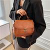 Bolsa Cuadrada Pequeña Estilo Nuevo 2026, Bolso de Mano Estilo Retro, Piel de PU, Hebilla de Cierre Retro, Bolso de Mujer Transfronterizo de Moda, Bolso Pequeño Sencillo