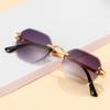 Gafas de sol sin marco, recién llegadas en 2021, de estilo europeo y americano, con diseño de vanguardia poligonal, color marino, para fotografía urbana.