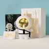 Cofrinho Luminária Noturna de Astronauta, Design de Homem Espacial, Personalizável com Gravação, Depositável e Sacável, Inquebrável, Presente de Aniversário e Temporada de Formatura para Homens