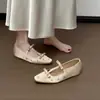 Sapatos Mary Jane com Strass Francês para Mulheres Baixas com Aumento Oculto de Altura, Novo Estilo Primavera/Outono 2026, Sapatos de Salto Baixo Versáteis de Seda