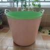 Cubo de baño para niños engrosado elevado portátil cubo de baño para bebés cubo de almacenamiento doméstico patito amarillo pequeño cubo de baño de plástico
