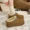 Zapatos Birkenstock suela gruesa con forro polar cálidas botas de nieve pantuflas de media caña pantuflas de algodón para mujer para usar al aire libre invierno nuevas pantuflas de pelo