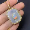 Ventas Directas de Fábrica, Super Venta Transfronteriza Colgante de Ópalo Puro Natural Súper Hermoso con Hermosos Colores y Buena Calidad de Cristal