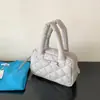 Bolso tote de patrón de rombos transfronterizo, bolso de nylon con forma de nube casual y moderno para mujer, un bolso cuadrado pequeño de estilo coreano de nicho y moderno para otoño/invierno