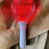 Día de San Valentín Chino Lámpara Luminosa Personalizada en Forma de Corazón Lámpara de Mano con Control de Estadio Bola Lámpara de Mano Luminosa para Fiesta Pequeña Lámpara de Mano Luminosa para Concierto Corazón Lámpara de Mano
