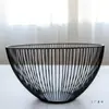 Cesta de Frutas Simples Escandinava Sala de Estar Criativa Prato de Frutas Cesta Drenante Popular Doméstica Bacia de Frutas de Ferro Cesta de Armazenamento Preta