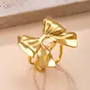 Anillo Popular Transfronterizo para Mujer, Anillo de Acero Inoxidable con Baño de Oro de 18 Quilates Moderno y de Alta Gama, Anillo de Acero de Titanio con Lazo Prensado en Aceite
