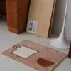 Alfombra antideslizante simple para baño con diseño de carta transfronteriza, alfombra de mechones muy absorbente, alfombra de cachemir para sala de estar, alfombra de mesita de noche, alfombra para mesa de café