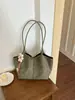 Bolsa Grande Retro Transfronteriza Nueva para Mujer de Alto Valor Casual para el Trabajo Bolso Tote Gamuza Moda Bolso de Hombro Único bajo el Brazo