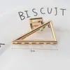Pinza de pelo de metal estilo minimalista con forma de garra, accesorio para el cabello pequeño y mediano, adorno para el pelo coreano para la parte trasera de la cabeza con un toque de alta gama