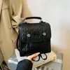Mochila acolchada estilo Chanel para mujer, bolso de hombro moderno y versátil, nuevo modelo 2026, bolso de mano de alta gama para el día a día