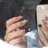 Uñas Portátiles Estilo Francés con Diseño de Mariposa Brillante, Arte de Uñas Portátiles Hecho a Mano, Set de 24 Piezas, Fuente Directa
