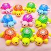Brinquedos infantis criativos de corda novidade desenho animado corrente de corda brinquedos pequenos giram mini pequenos presentes infantis atacado