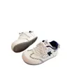 Zapatillas Casuales de Estilo Japonés de Nicho Hello Kitty para Mujer 2025 Nuevos Zapatos Blancos Versátiles Antideslizantes Zapatos para Mujer