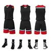 Venta al por mayor de uniformes de baloncesto para fabricantes en stock impresión más número estudiantes de primaria secundaria universidad secado rápido transpirables uniformes de entrenamiento de baloncesto