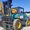 Carretilla Elevadora Todoterreno de Tracción en las Cuatro Ruedas Diésel Alta Potencia Multifuncional Camión Hidráulico 3 Toneladas Combustión Interna Camión para Obra
