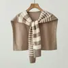 Xale Assimétrico Listrado Estilo Coreano e Japonês para Mulheres, Moda Primavera e Outono, Versátil e Simples, Peça de Tricô Leve para Ar Condicionado de Verão