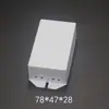 Caja de Fuente de Alimentación Blanca de Plástico PC Ignífugo para LED Spot Ensanchado y Engrosado, con Tres Agujeros de Salida