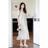 Estilo Novo de Verão, Popular Este Ano, Simples, Elegante e de Alta Qualidade, Vestido Branco Francês com Renda e Decote em V