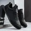 Zapatos planos de lona para hombre de tela de seda helada, cómodos y versátiles para el verano, estilo casual, zapatos de suela blanda, zapatos de trabajo negros