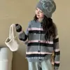 Cardigan de Tricô Listrado Meninas Peixinho Vermelho Moda Infantil Coreana Suéter de Outono Estiloso Roupa Estilosa Pai e Filho