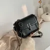 Bolso bandolera para mujer retro simple de celebridad de internet pequeño y exquisito bolso de hombro para mujer de alta gama moda versátil para el trabajo bolso para mujer
