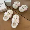 Zapatillas de algodón suaves y lindas con forma de ratón peludo, nuevo modelo otoño e invierno 2026, elegantes y versátiles para usar en exteriores, adorables zapatos peludos