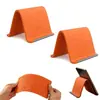 Soporte plegable para teléfono de silicona creativo al por mayor, un soporte para tableta flexible nuevo y versátil, multifuncional y portátil, perfecto para usuarios perezosos