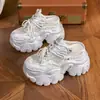 Zapatos Casuales Estilo Papá 2026 Verano Nuevos Sandalias Transpirables Huecas Versátiles de Suela Gruesa que Aumentan la Altura Mocasines Cerrados para Mujer