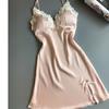 Novo Vestido de Noite Sexy de Verão 2026 para Mulheres, Vestido Curto Sedutor com Acabamento em Renda, Charmoso Traje de Boate Decotado