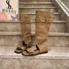Nuevas Botas Largas de Verano 2026 Versátiles Hebilla de Metal Aumentadoras de Altura Punta Abierta Estilo Occidental Botas Martin Zapatos de Mujer