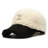 Gorra de Béisbol de Terciopelo de Oso Personalizada por el Fabricante Cálida y de Moda para Otoño e Invierno Visera y Protección Solar Gorra de Pico de Lana de Cordero