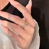 Nuevo Modelo de Anillo Abierto Incrustado con Diamantes Morados, Lujo Ligero, Retro, Moda de Alta Gama, Versátil, de Nicho, Anillo Exquisito