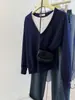 Toma real ~ Nuevo suéter pullover de punto grueso con cuello ancho azul Tíbet francés para otoño e invierno 2024 para mujer