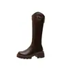 Versão em Couro~Botas de Cano Alto com Solado Grosso Femininas Outono 2026 Decote V Emagrecedoras Botas de Cano Alto Fivela de Cinto Botas de Equitação Marrons Botas Longas